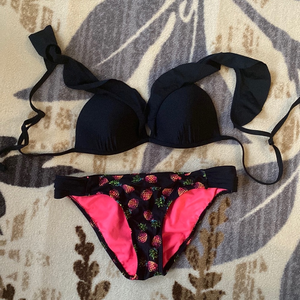 Cute swim suit